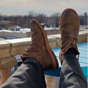 Born Boots Tarkiln women's size 9 leather Brown-Grey